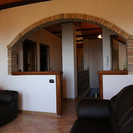 Agriturismo Pirara Sant'Angelo  Exteriör bild