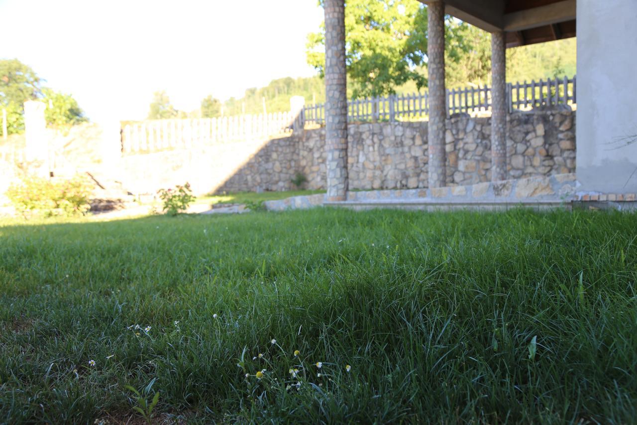 Agriturismo Pirara Sant'Angelo  Exteriör bild