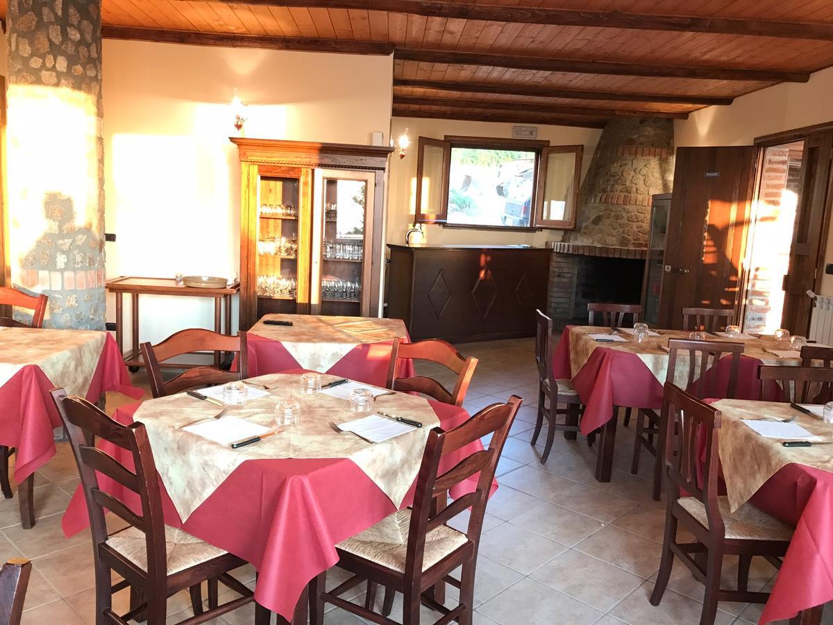 Agriturismo Pirara Sant'Angelo  Exteriör bild